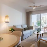 Apartman Banus - Lovely-1bdm, Terrace, 3pools