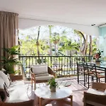 Apartman Banus - Lovely-1bdm, Terrace, 3pools