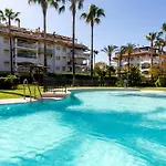 Banus - Lovely-1bdm, Terrace, 3pools * Marbella
